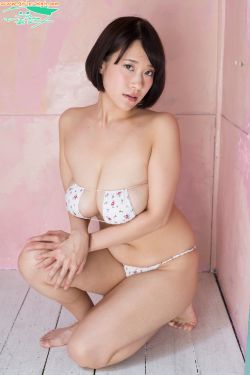 美丽小蜜桃